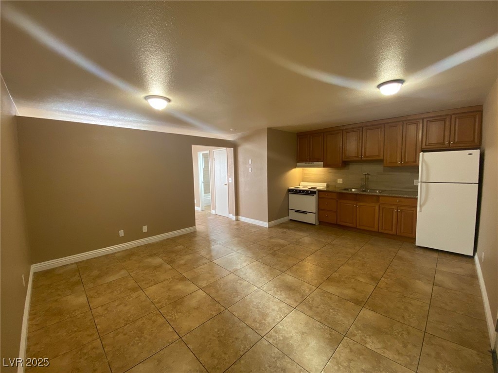 305 North 10th Street, Unit 31 Las Vegas, NV 89101 - Photo 2 of 18