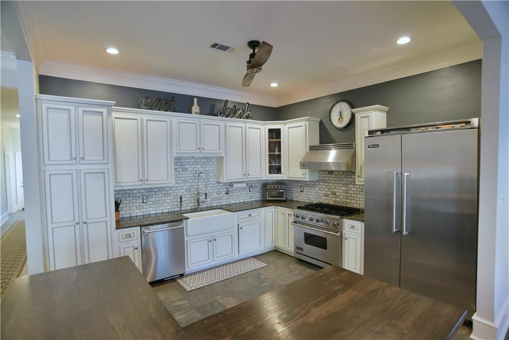227 Lansdowne Drive Slidell, LA 70461 - Photo 11 of 40