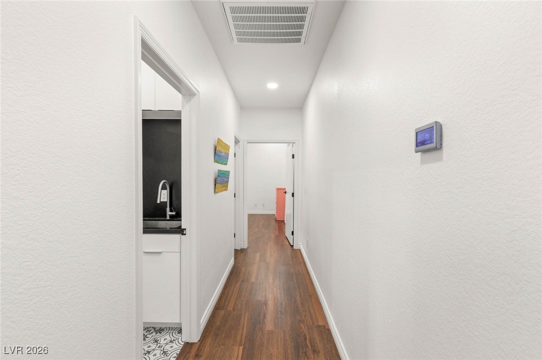 7185 Ranchito Circle Las Vegas, NV 89120 - Photo 27 of 68