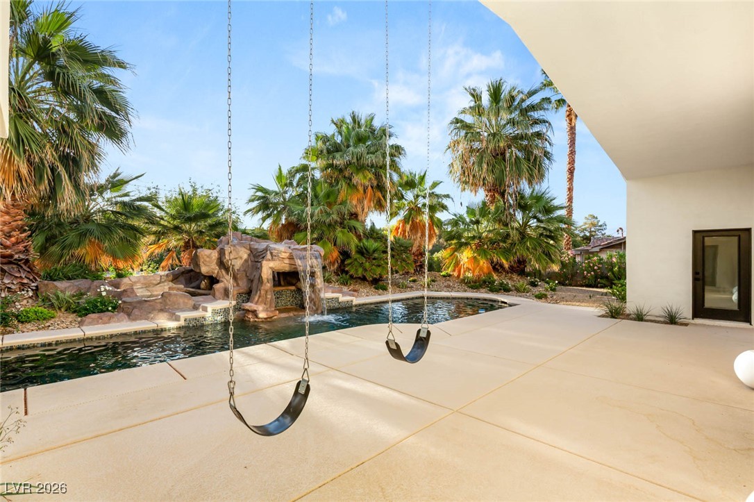 7185 Ranchito Circle Las Vegas, NV 89120 - Photo 42 of 68