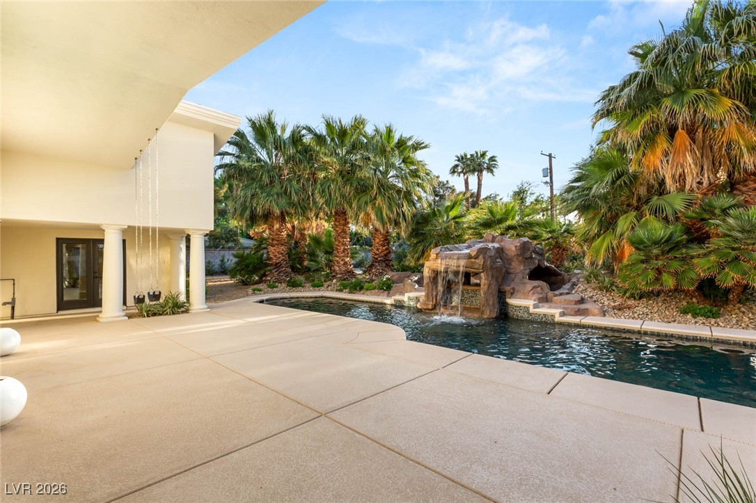 7185 Ranchito Circle Las Vegas, NV 89120 - Photo 43 of 68