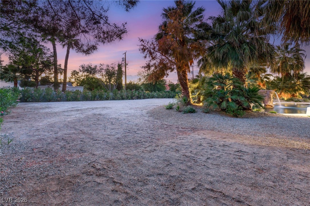 7185 Ranchito Circle Las Vegas, NV 89120 - Photo 56 of 68