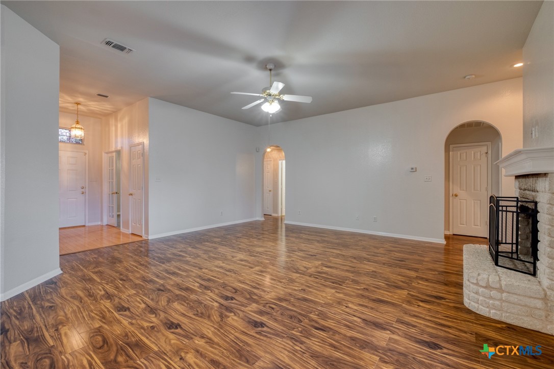 513 South Mockingbird Lane Lockhart, TX 78644 - Photo 7 of 25 a view of a livingroom with a fireplace