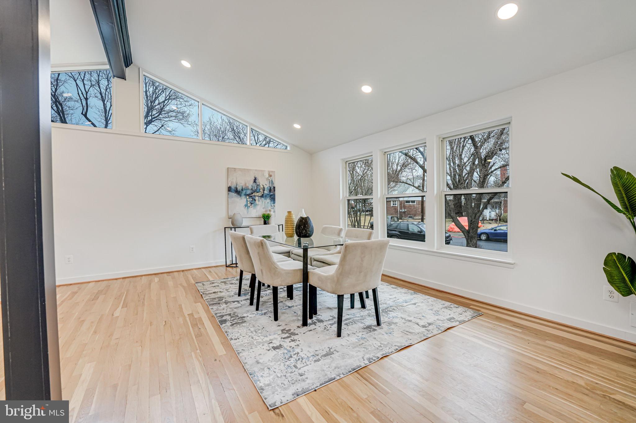 5108 Sutton Place Alexandria, VA 22304 - Photo 7 of 53 a view of a dining room with furniture and wooden floor