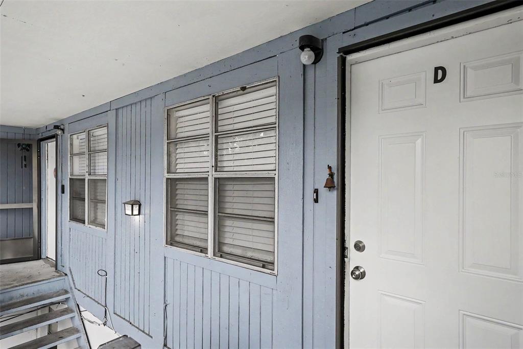 9208 North Connechusett Road, Unit D Tampa, FL 33617 - Photo 25 of 28