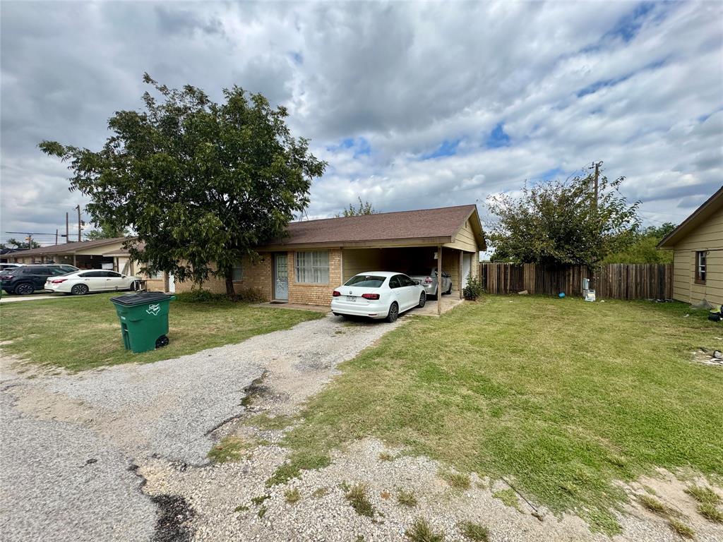 2001 South 1st Clyde, TX 79510 - Photo 7 of 10 a house view with a garden space