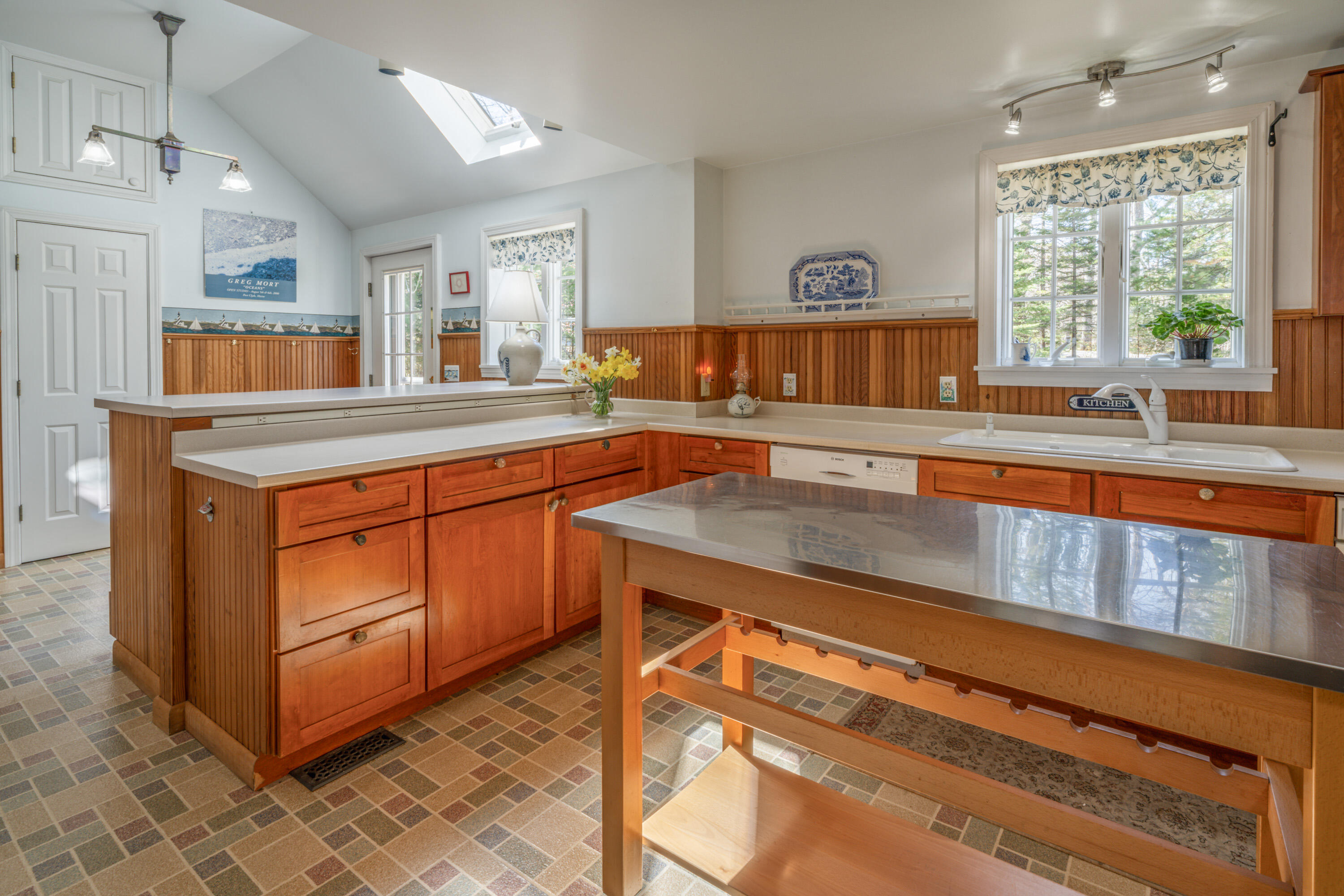 568 Bluff Road Northport, ME 04849 - Photo 9 of 46 568 Bluff Rd. Kitchen.2