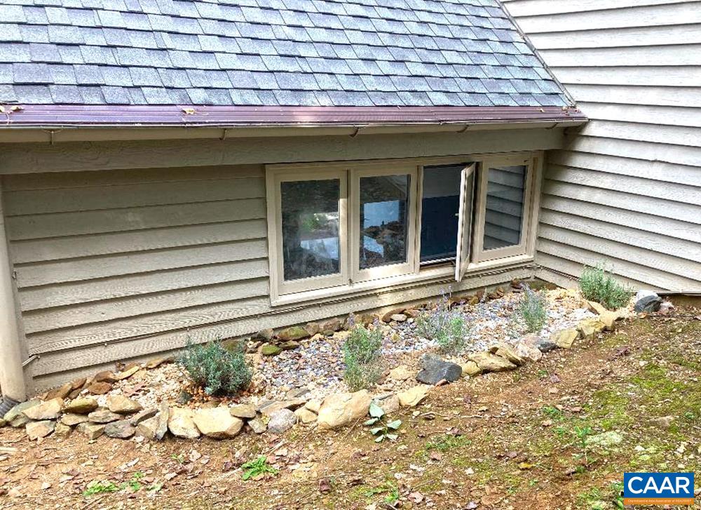 2240 Tanners Ridge Roseland, VA 22967 - Photo 24 of 30 a view of a house with a window