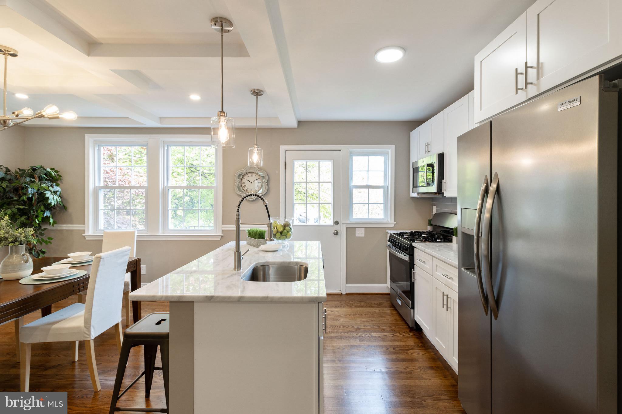 4206 Colborne Road Baltimore, MD 21229 - Photo 13 of 46