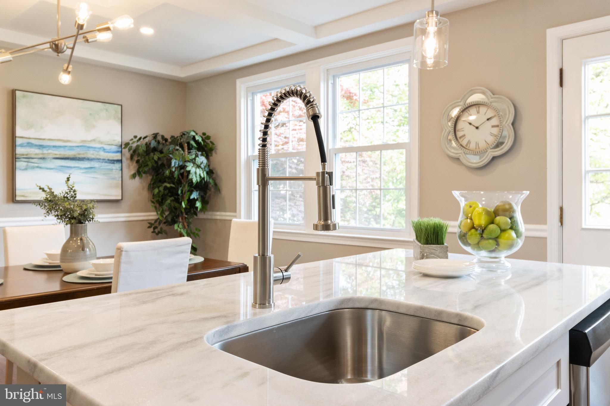 4206 Colborne Road Baltimore, MD 21229 - Photo 16 of 46