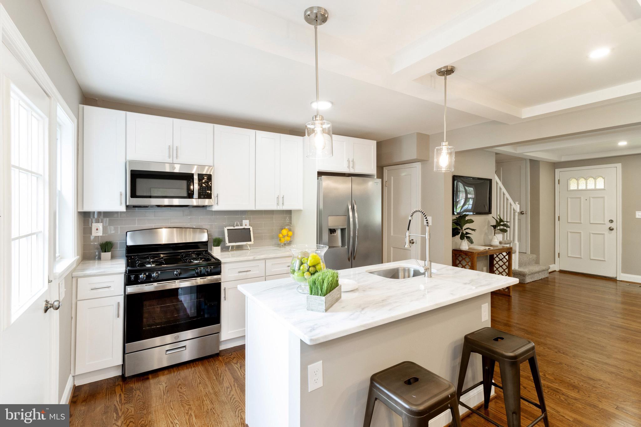 4206 Colborne Road Baltimore, MD 21229 - Photo 19 of 46