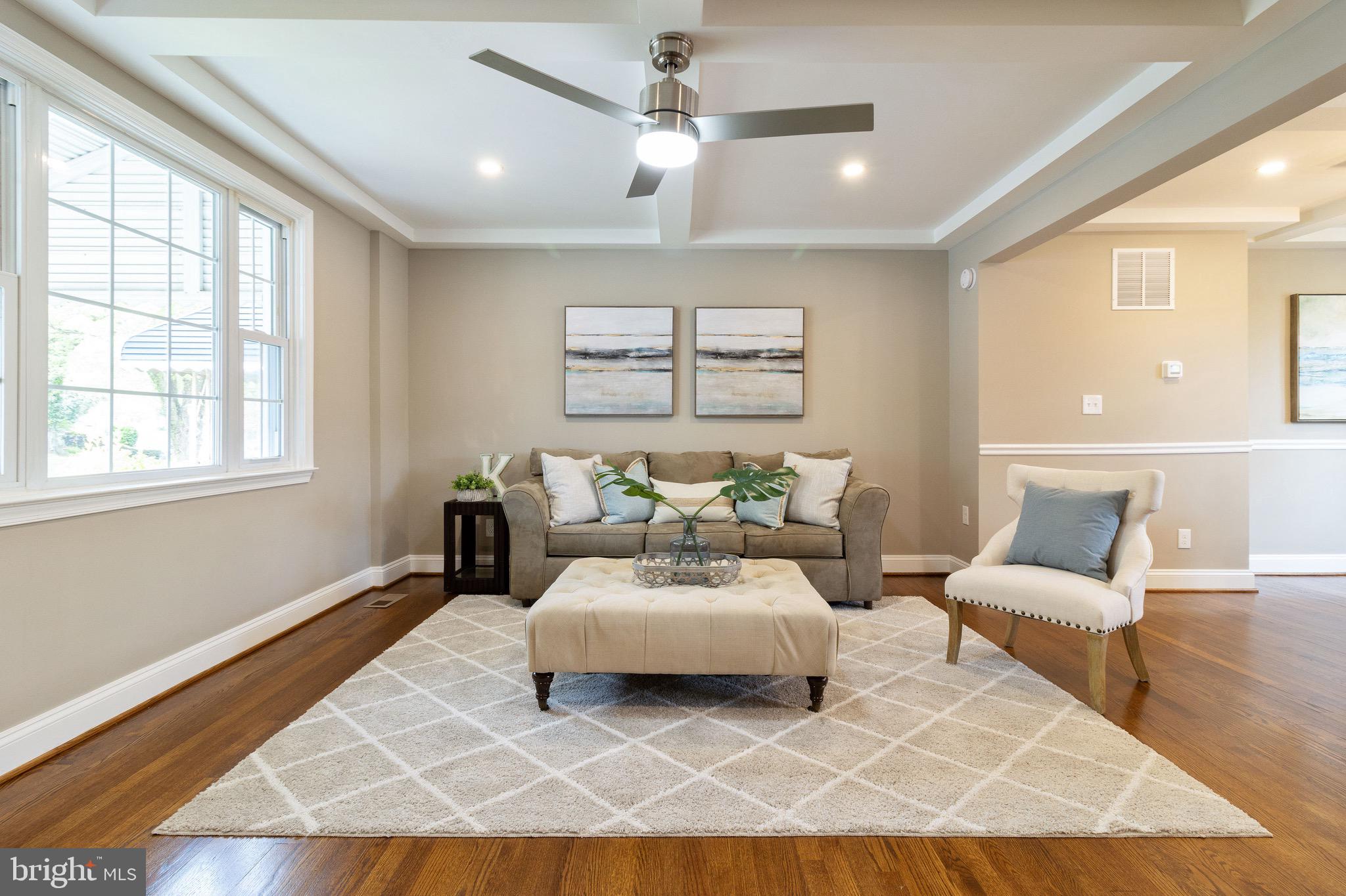 4206 Colborne Road Baltimore, MD 21229 - Photo 3 of 46