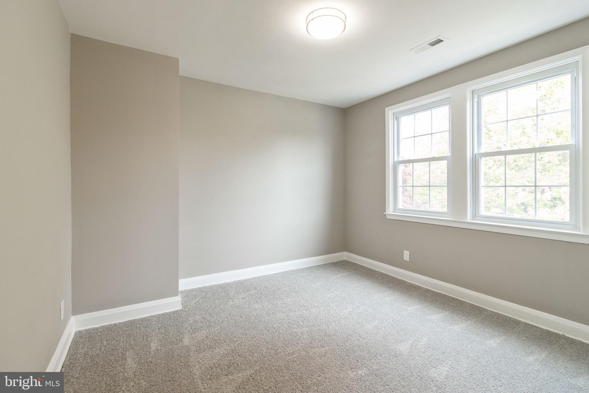 4206 Colborne Road Baltimore, MD 21229 - Photo 23 of 46