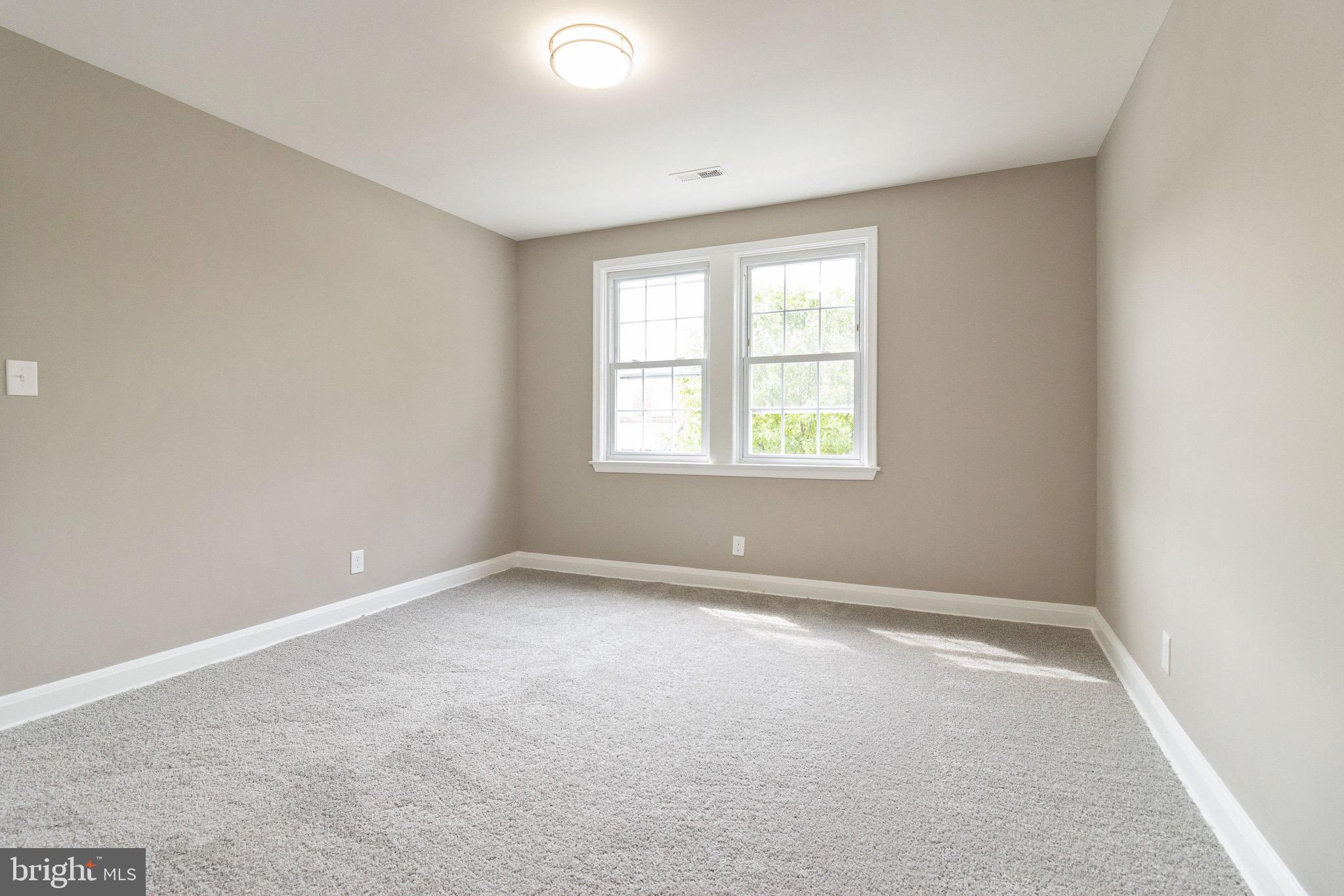 4206 Colborne Road Baltimore, MD 21229 - Photo 29 of 46