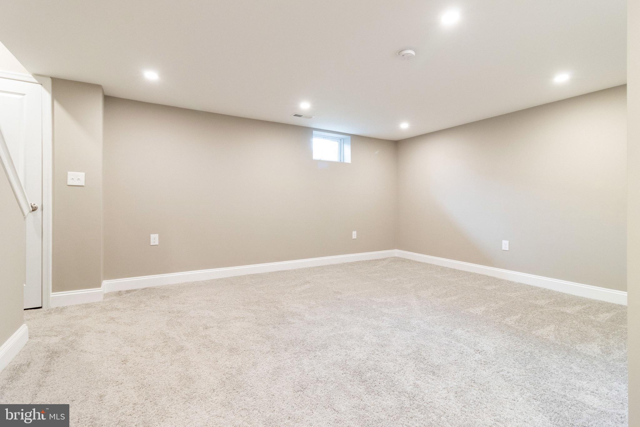 4206 Colborne Road Baltimore, MD 21229 - Photo 33 of 46