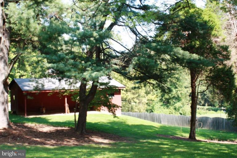 Barn