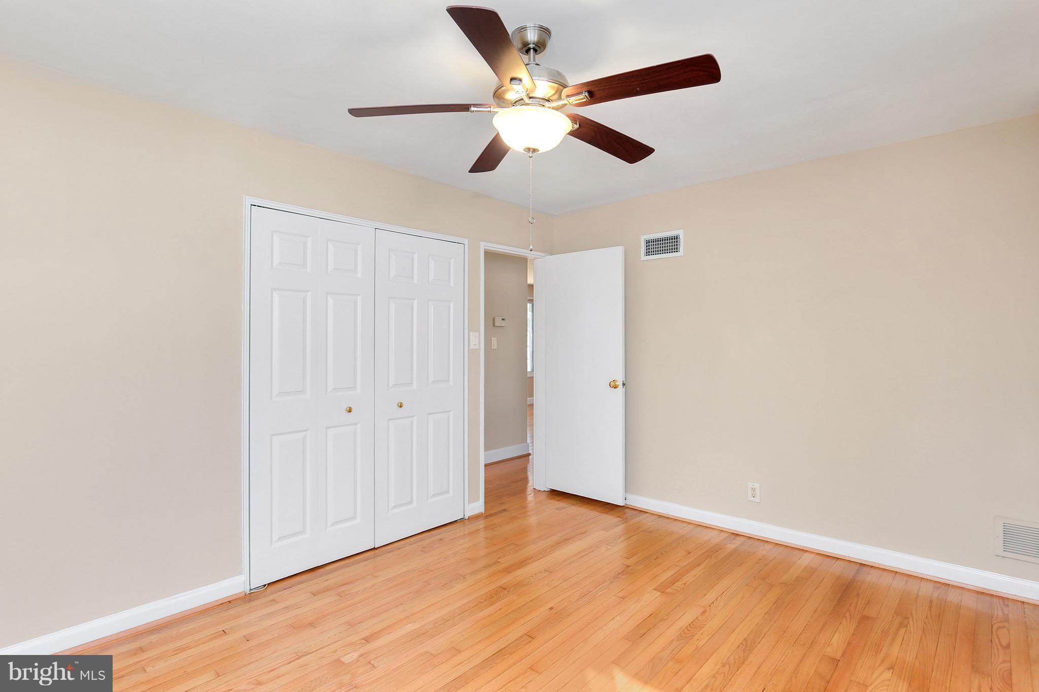 2509 Plyers Mill Road Silver Spring, MD 20902 - Photo 20 of 30 Living Room