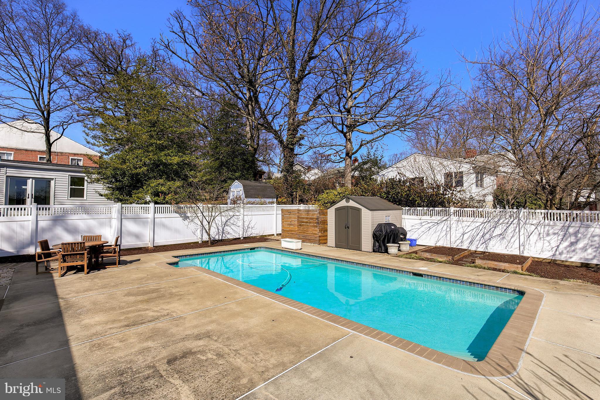 2509 Plyers Mill Road Silver Spring, MD 20902 - Photo 27 of 30 Exterior (Rear)