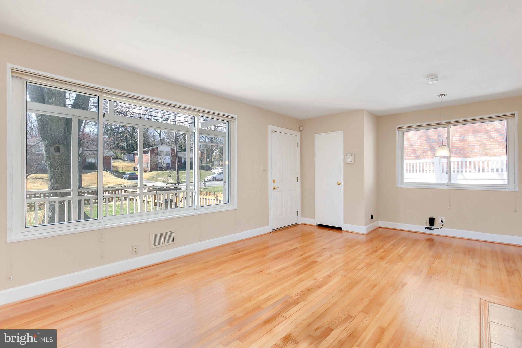 2509 Plyers Mill Road Silver Spring, MD 20902 - Photo 7 of 30 Living Room