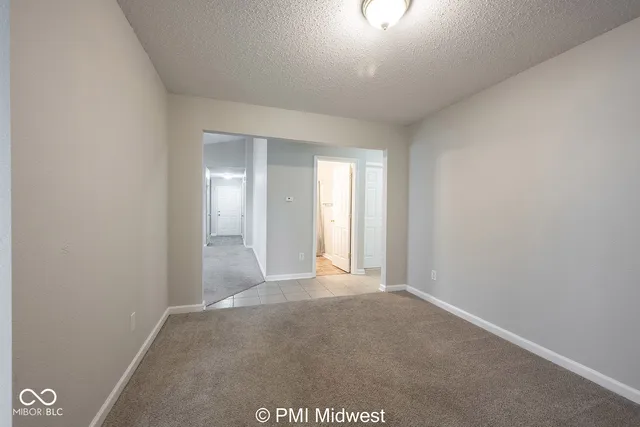 $1,899 | 19496 Prairie Crossing Drive, Noblesville, IN 46062