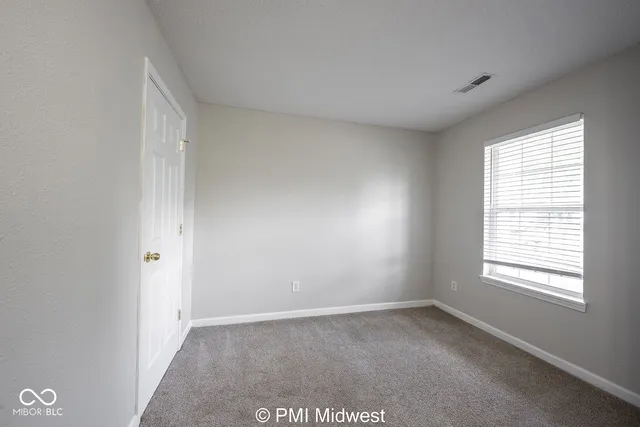 $1,899 | 19496 Prairie Crossing Drive, Noblesville, IN 46062