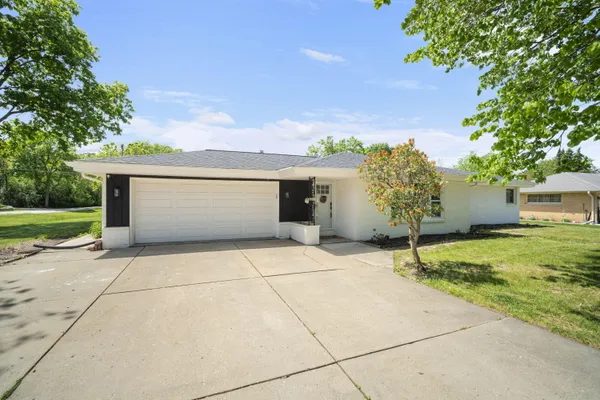 $384,900 | 8001 West Whitaker Avenue, Greenfield, WI 53220