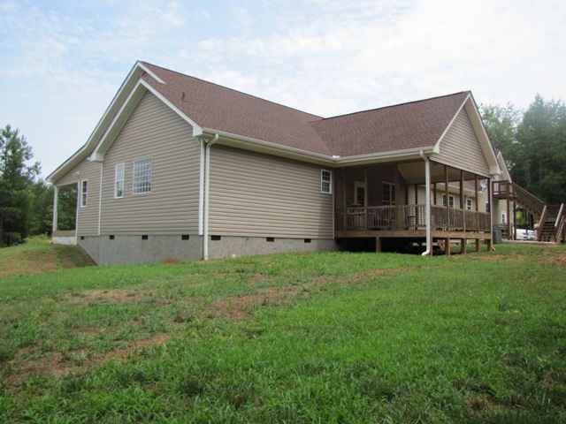 1212 Friendship Road Seneca, SC 29678 - Photo 10 of 14 Gallery Image 10