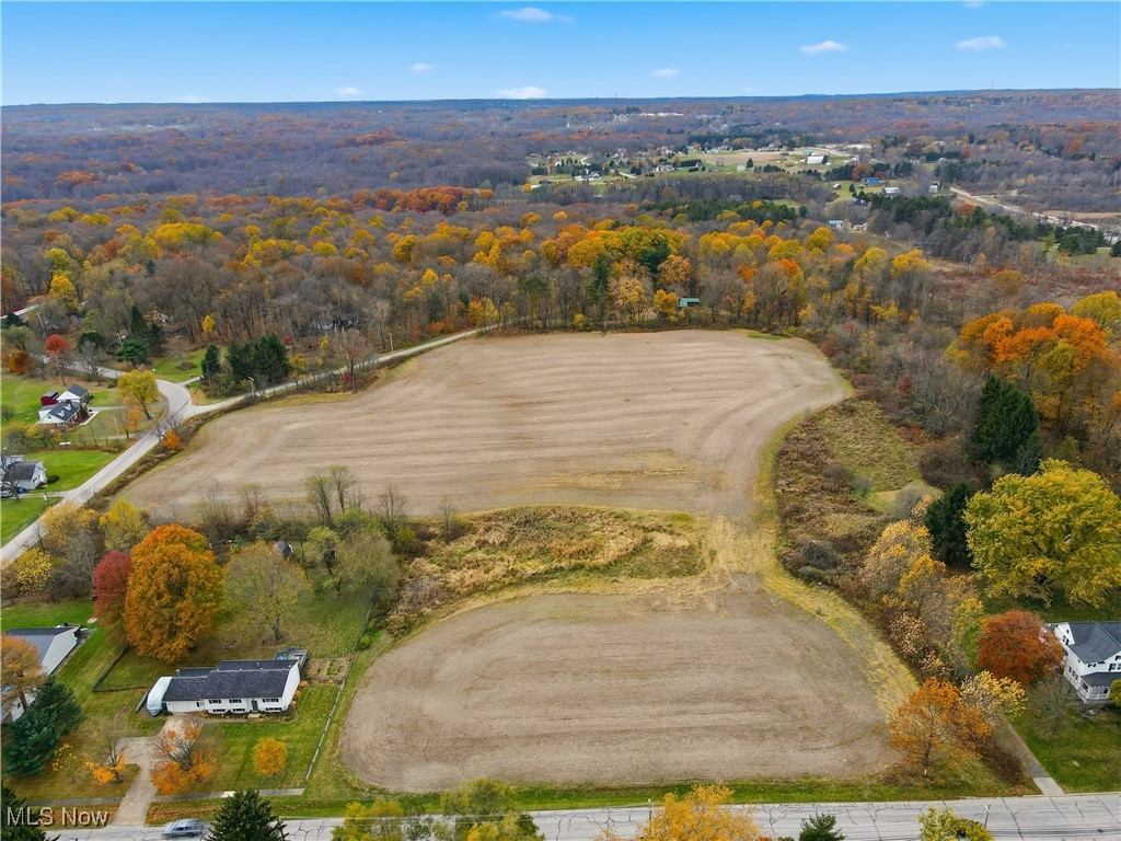 Aerial view of property and surrounding area