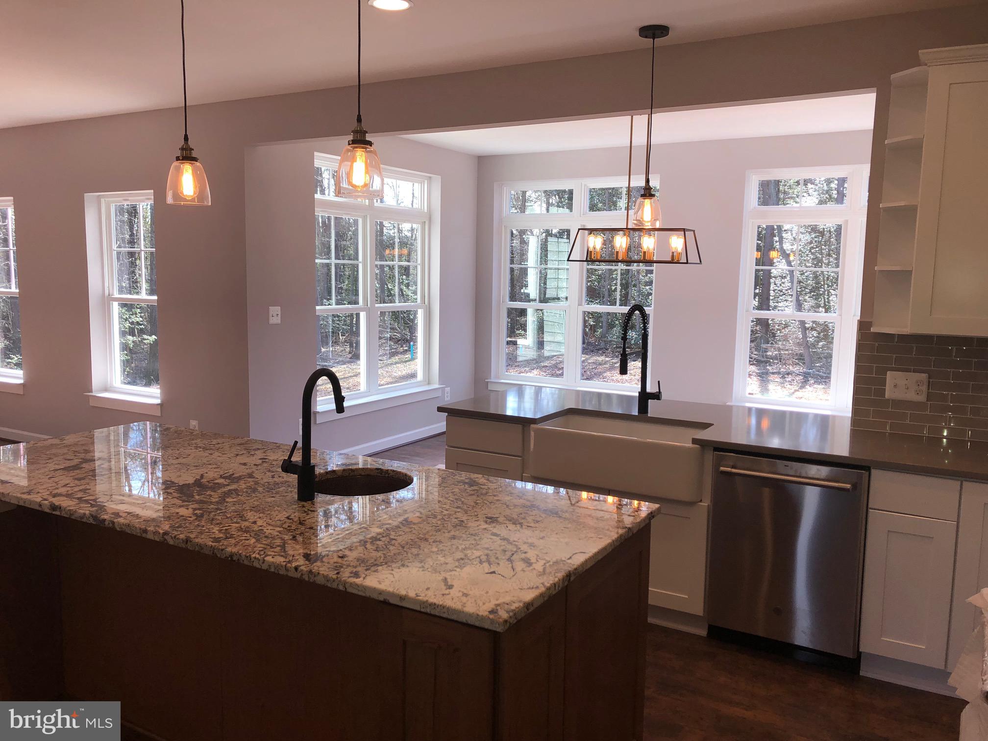 75 Magothy Beach Road Pasadena, MD 21122 - Photo 8 of 50 Gallery Image 8