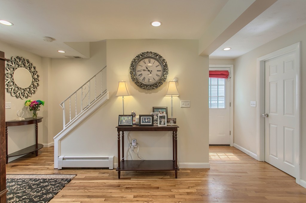 21 Hillside Road Tewksbury, MA 01876 - Photo 12 of 30 Gallery Image 12