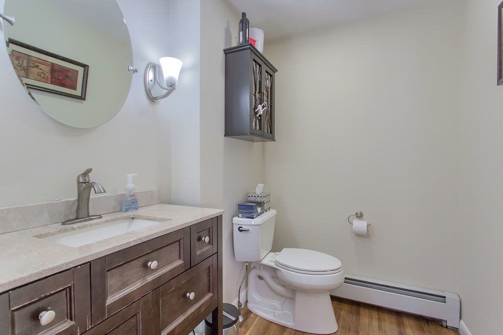 21 Hillside Road Tewksbury, MA 01876 - Photo 15 of 30 Gallery Image 15