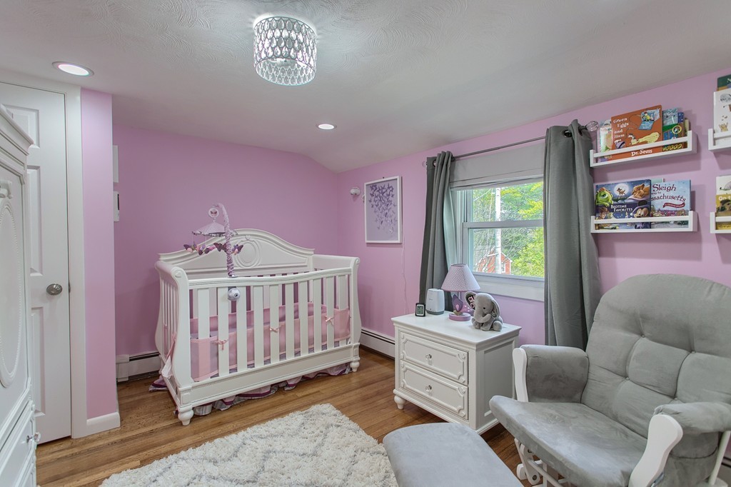 21 Hillside Road Tewksbury, MA 01876 - Photo 18 of 30 Gallery Image 18