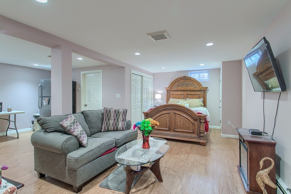 21 Hillside Road Tewksbury, MA 01876 - Photo 23 of 30 Gallery Image 23
