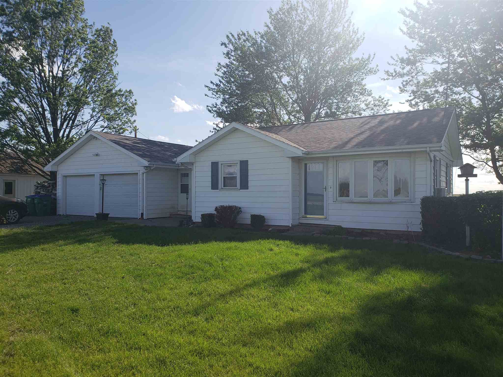8878 Highway 101 Decatur, IN 46733 - Photo 1 of 22