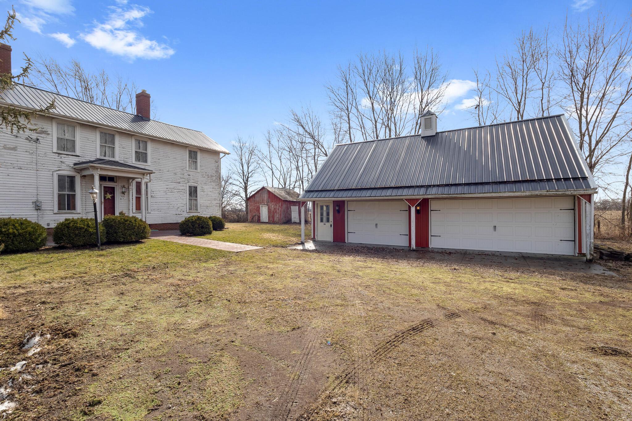 12281 London Road Orient, OH 43146 - Photo 17 of 31 3 Car Garage