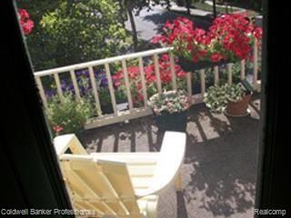 886 Nottingham Road, Unit 888 Grosse Pointe Park, MI 48230 - Photo 26 of 48