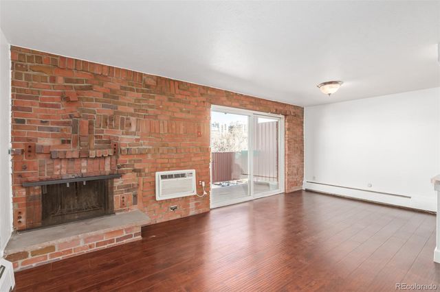 $300,000 | 625 Pennsylvania Street, Unit 502, Denver, CO 80203