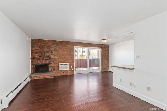 $300,000 | 625 Pennsylvania Street, Unit 502, Denver, CO 80203
