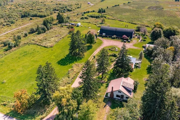 $695,000 | 60445 Summit Road West, Ashland, WI 54806