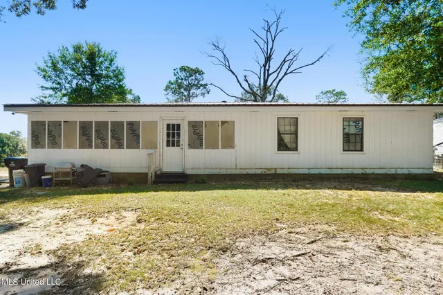 $227,000 | 446 Park Street, Lucedale, MS 39452