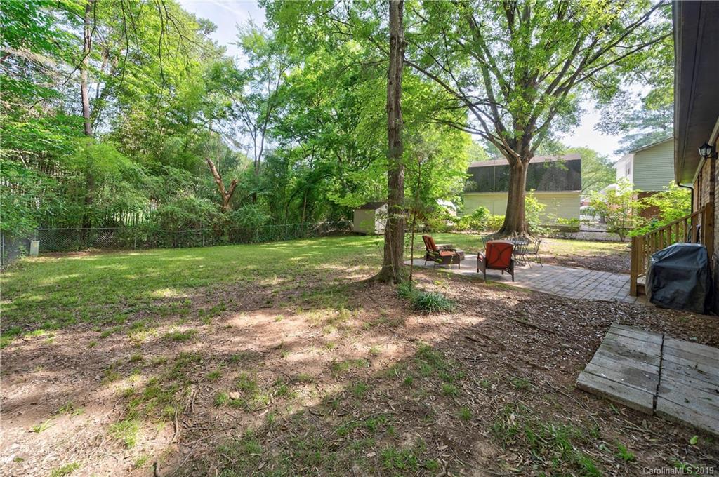 218 Clearbrook Road Matthews, NC 28105 - Photo 22 of 23 Gallery Image 22