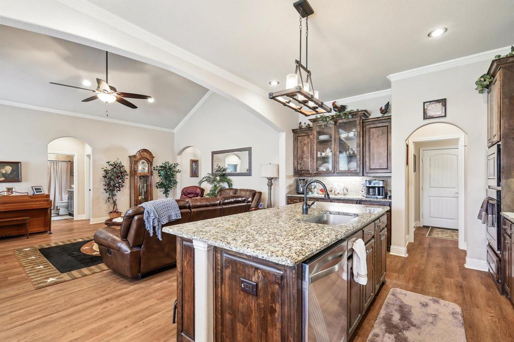 707 Chaparral Road Sanger, TX 76266 - Photo 17 of 32