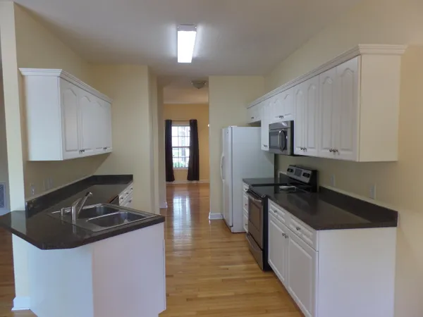 $2,200 | 10 Sawmill Road West, Pinehurst, NC 28374