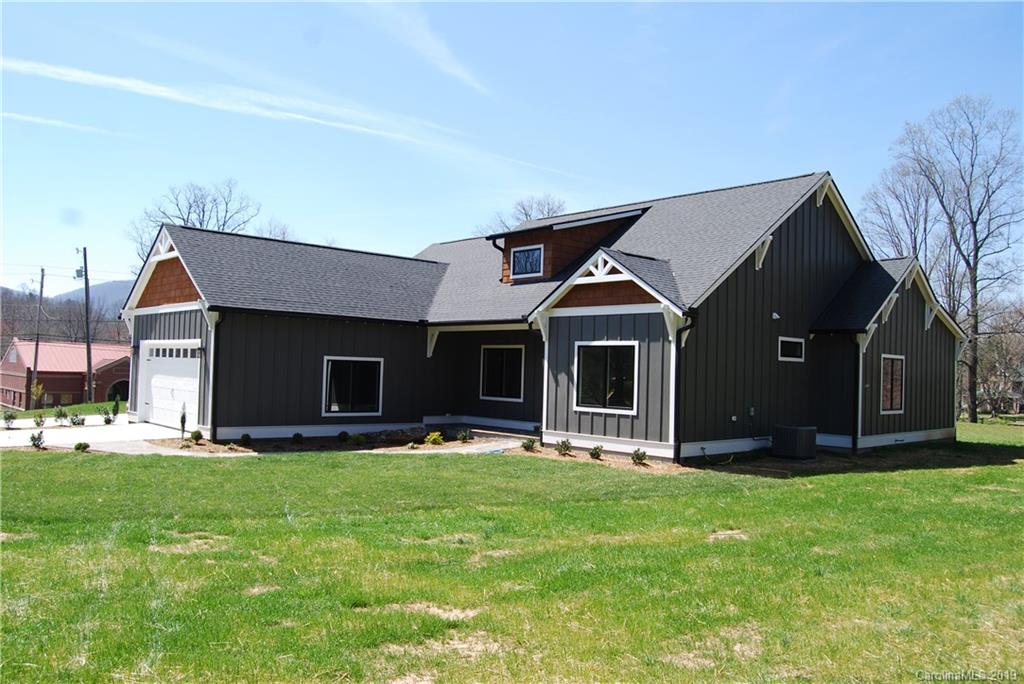 6 Harrison Hill Road, Unit 2 Swannanoa, NC 28778 - Photo 2 of 19 Gallery Image 2