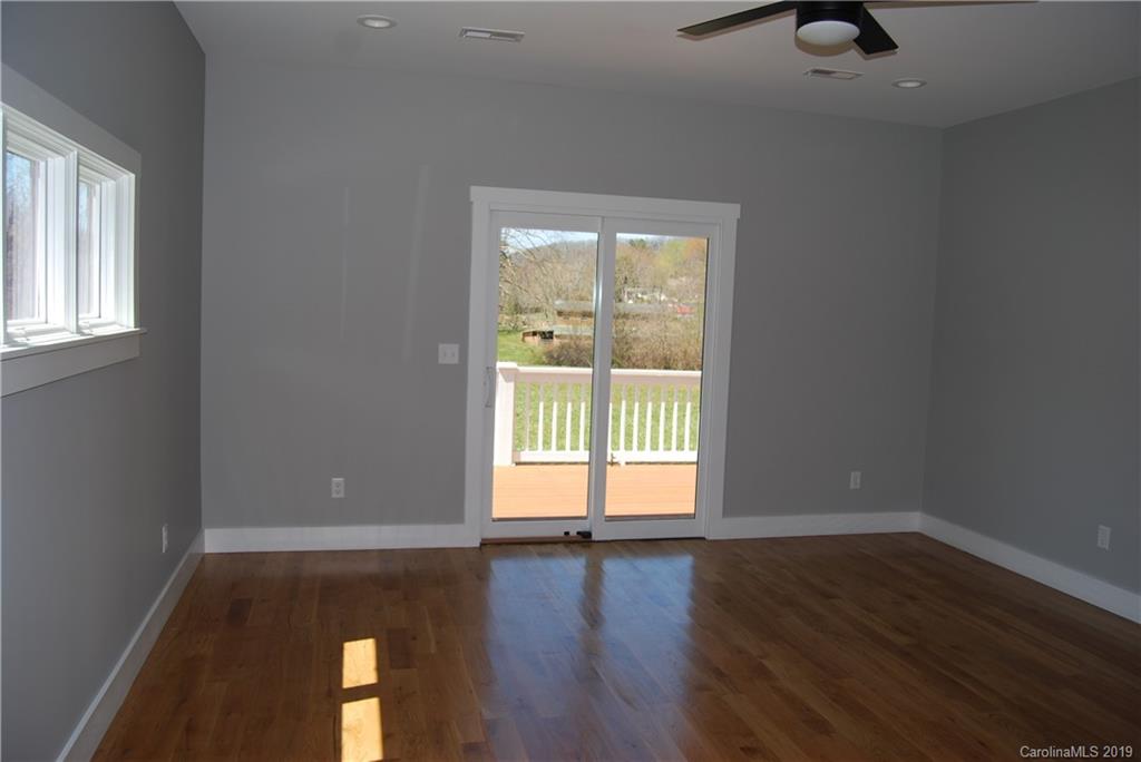 6 Harrison Hill Road, Unit 2 Swannanoa, NC 28778 - Photo 11 of 19 Gallery Image 11