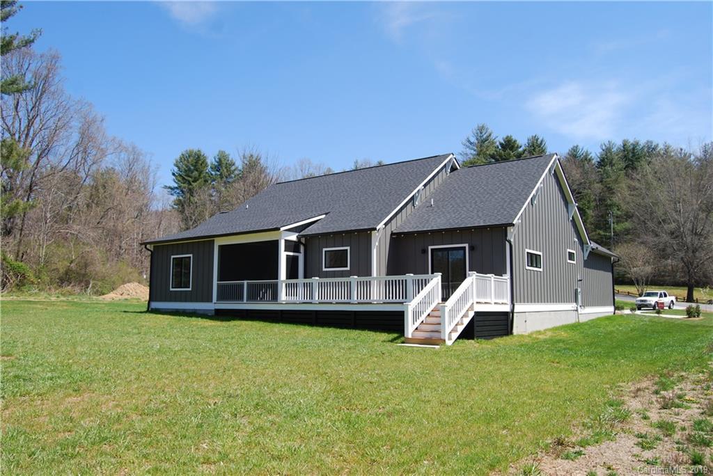 6 Harrison Hill Road, Unit 2 Swannanoa, NC 28778 - Photo 3 of 19 Gallery Image 3