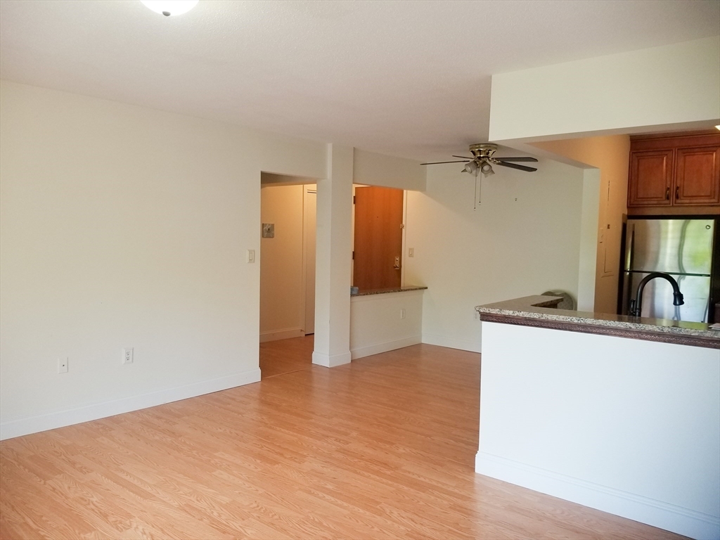 273 Cambridge Road, Unit 403 Woburn, MA 01801 - Photo 9 of 25 Gallery Image 9