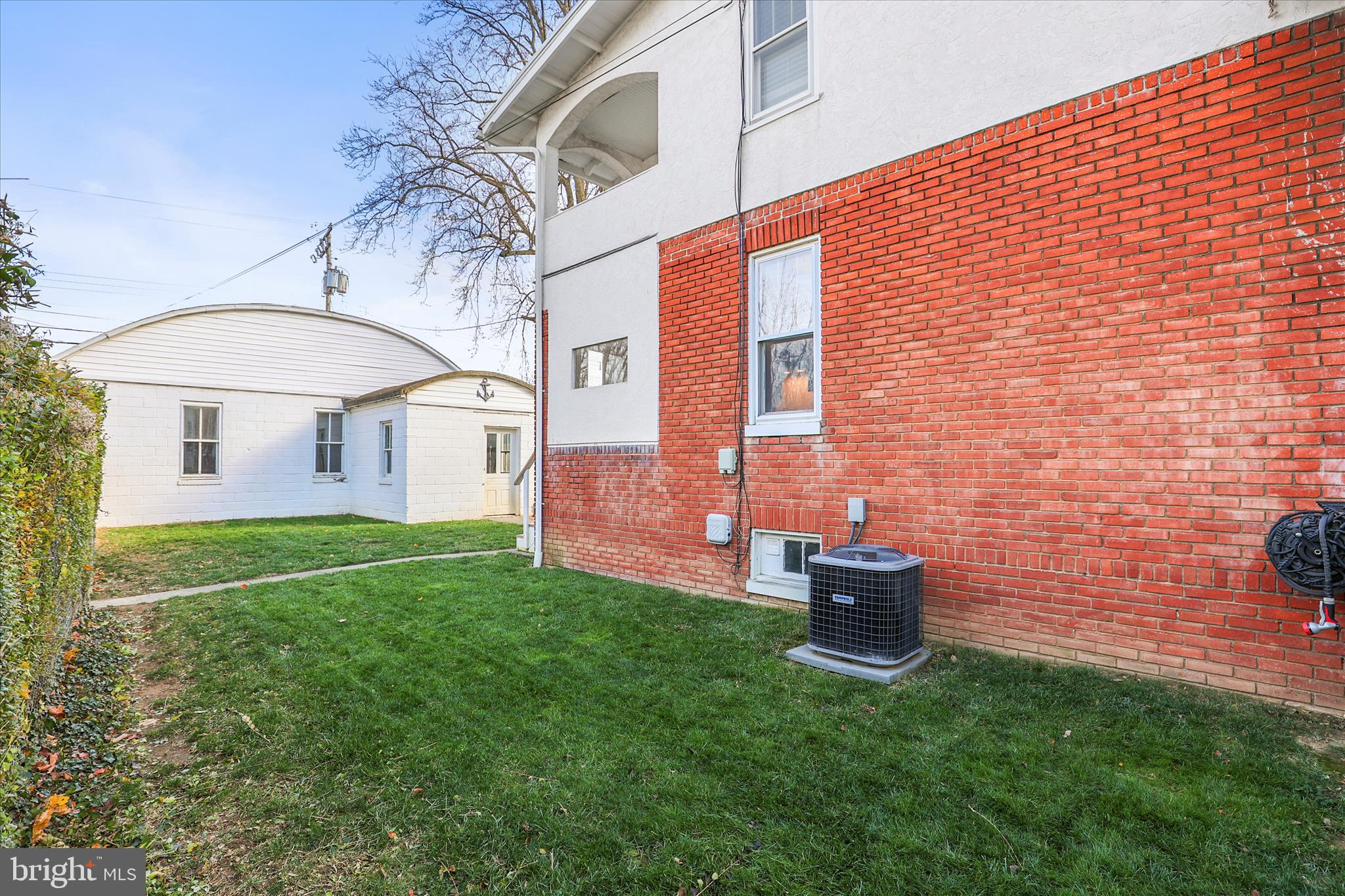 500 South Franklin Street Hanover, PA 17331 - Photo 32 of 36 a front view of a house with garden