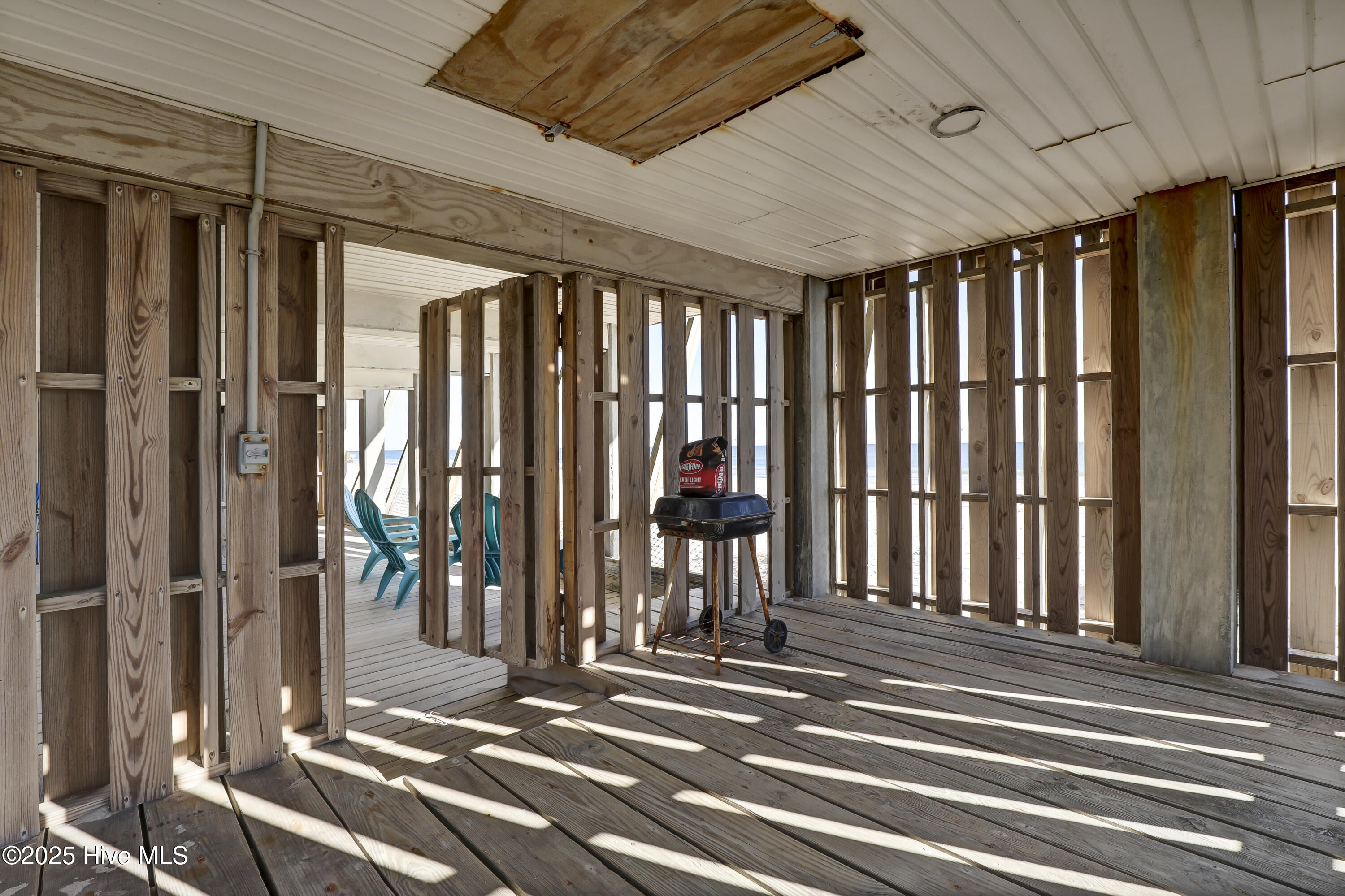 464 Topsail Road North Topsail Beach, NC 28460 - Photo 28 of 39 6G8A5580