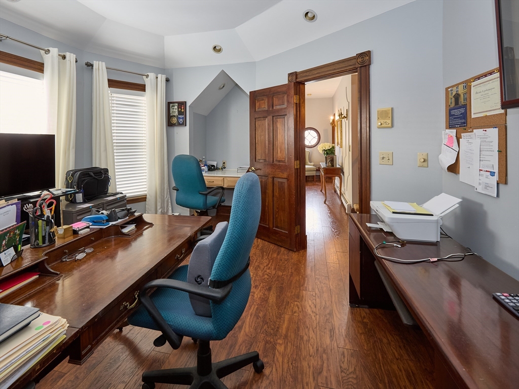 301 Madison Street Fall River, MA 02720 - Photo 29 of 40